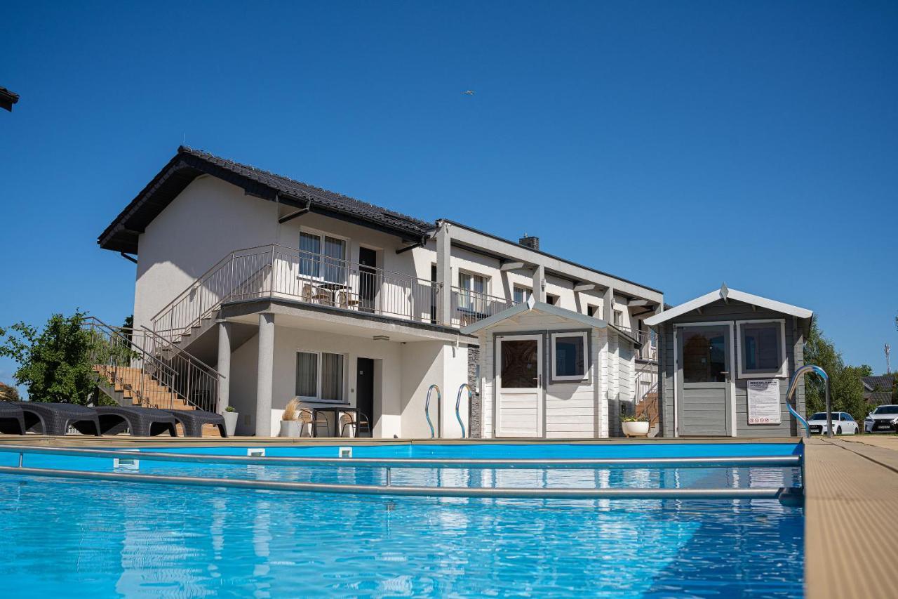 Seo2 Rewal - Apartamenty Z Osobnym Wejsciem, Grzany Basen, Darmowe Sauny, Parking, Grill, Wifi Exterior photo