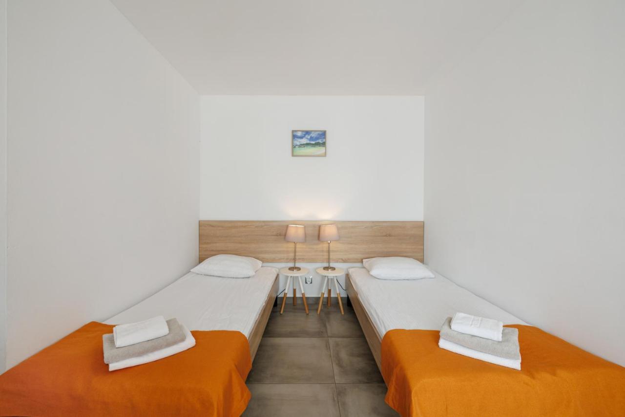 Seo2 Rewal - Apartamenty Z Osobnym Wejsciem, Grzany Basen, Darmowe Sauny, Parking, Grill, Wifi Exterior photo