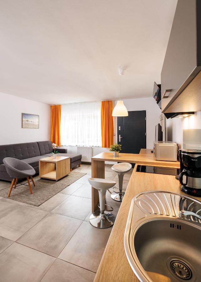 Seo2 Rewal - Apartamenty Z Osobnym Wejsciem, Grzany Basen, Darmowe Sauny, Parking, Grill, Wifi Exterior photo